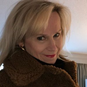 Meet your Posher, Sandra